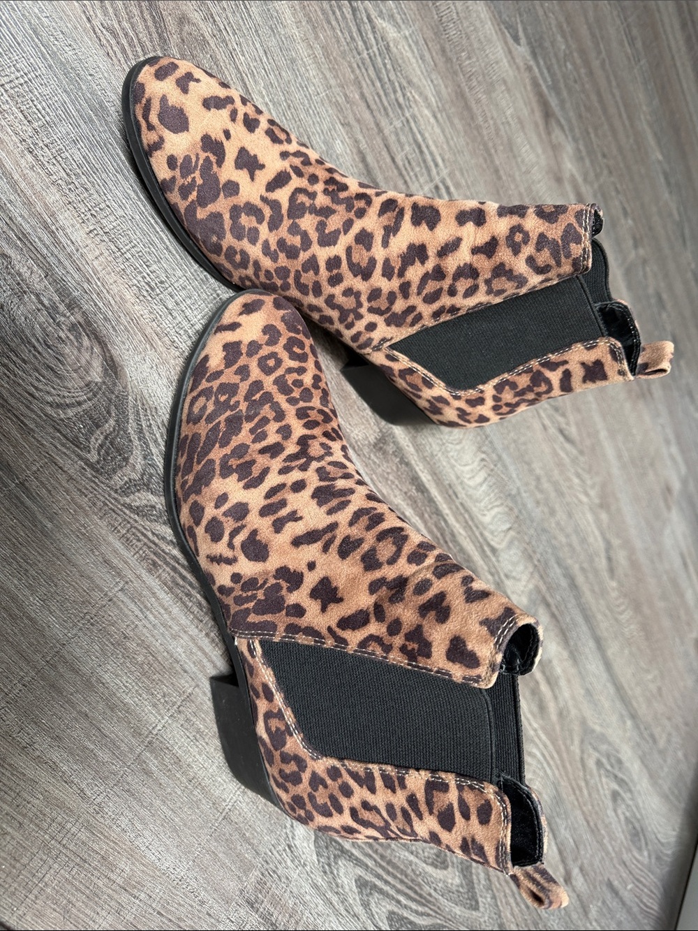 Leopard Print Chelsea Ankle Boots - Brown size 10